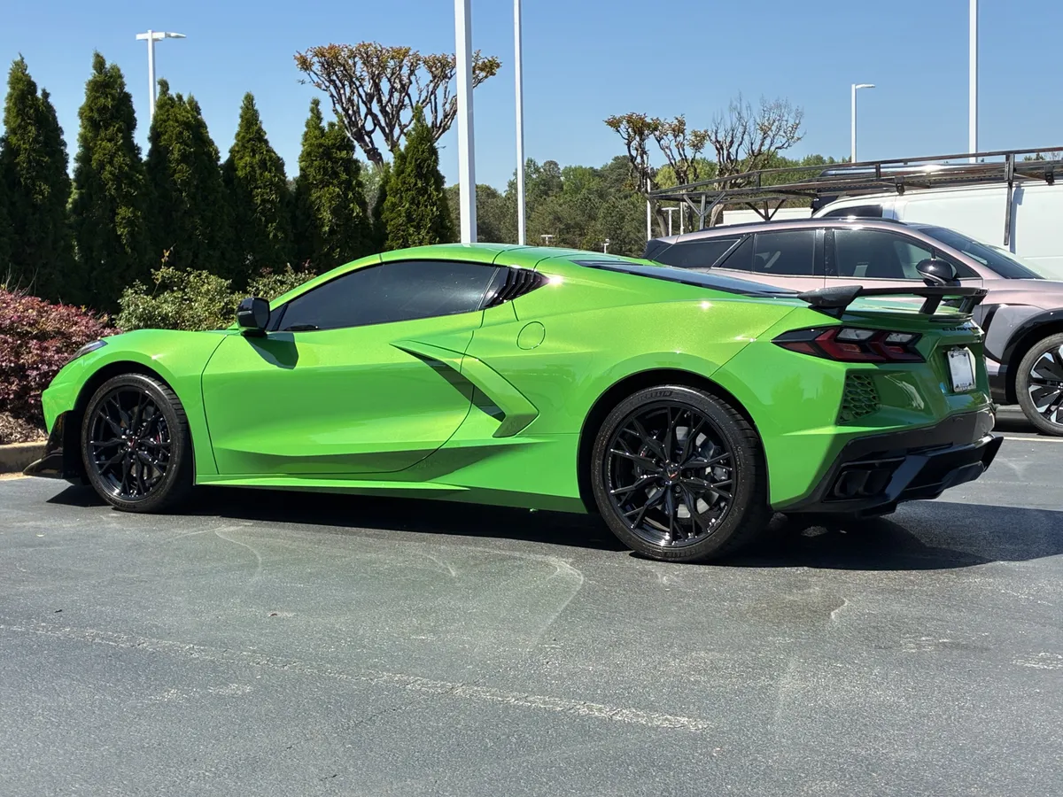 2026 Chevrolet Corvette Stingray 3LT thumbnail 8