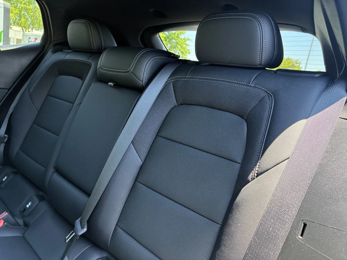2026 Chevrolet Equinox EV LT thumbnail 12