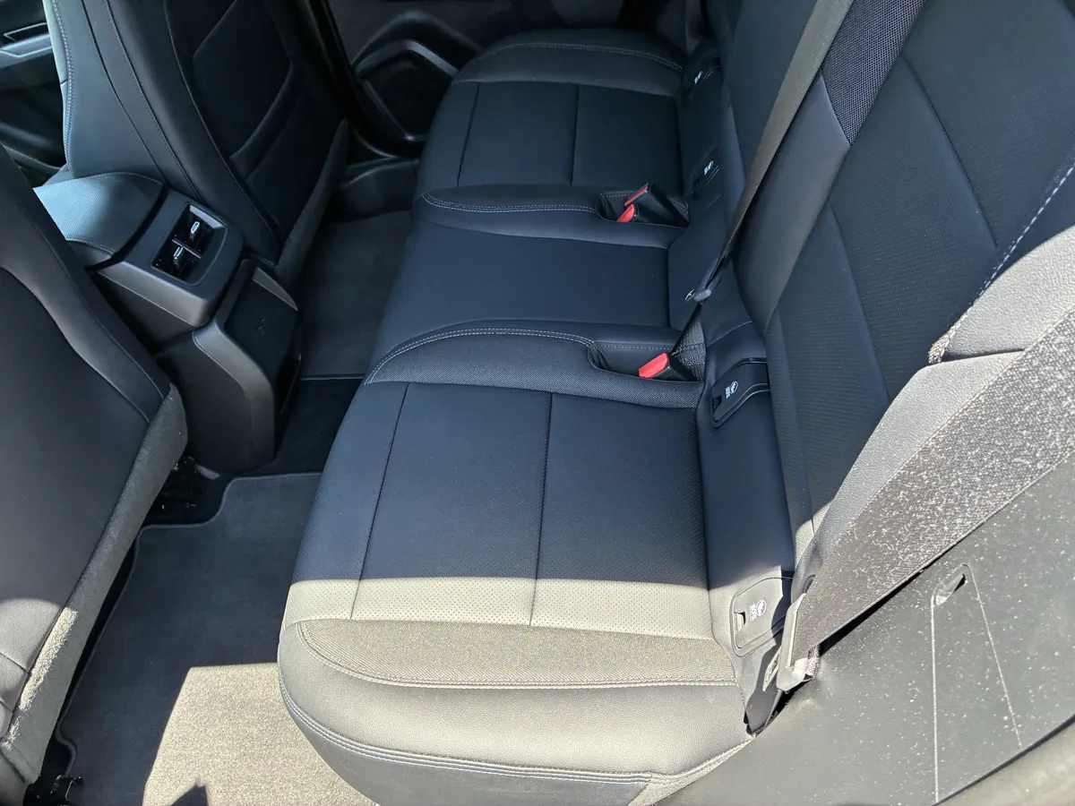 2026 Chevrolet Equinox EV LT thumbnail 13