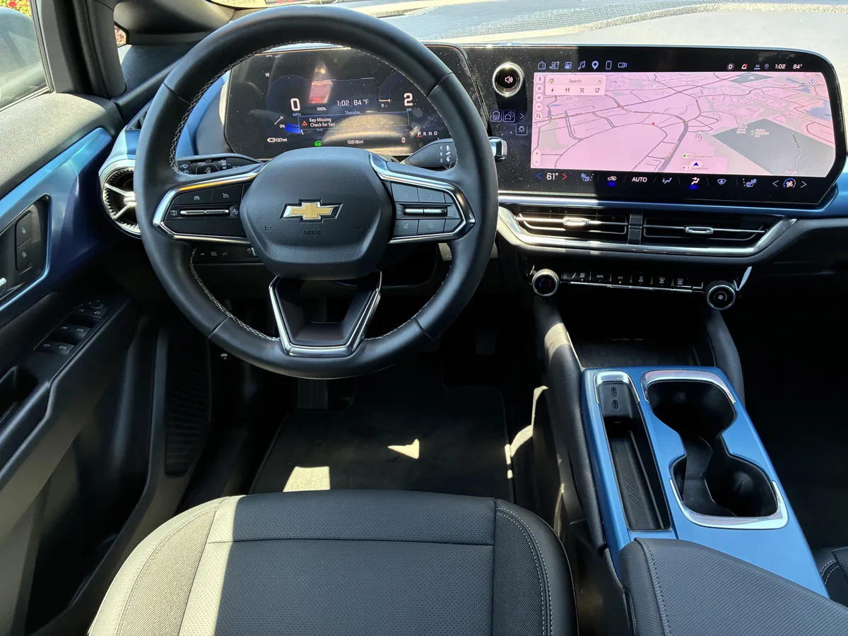 2026 Chevrolet Equinox EV LT thumbnail 19