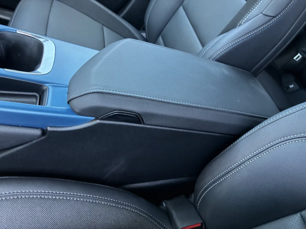 2026 Chevrolet Equinox EV LT thumbnail 33