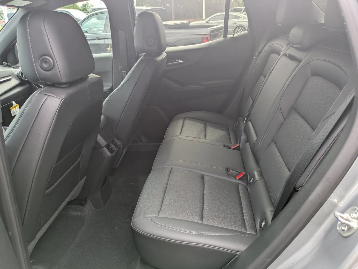 2026 Chevrolet Equinox LT thumbnail 20