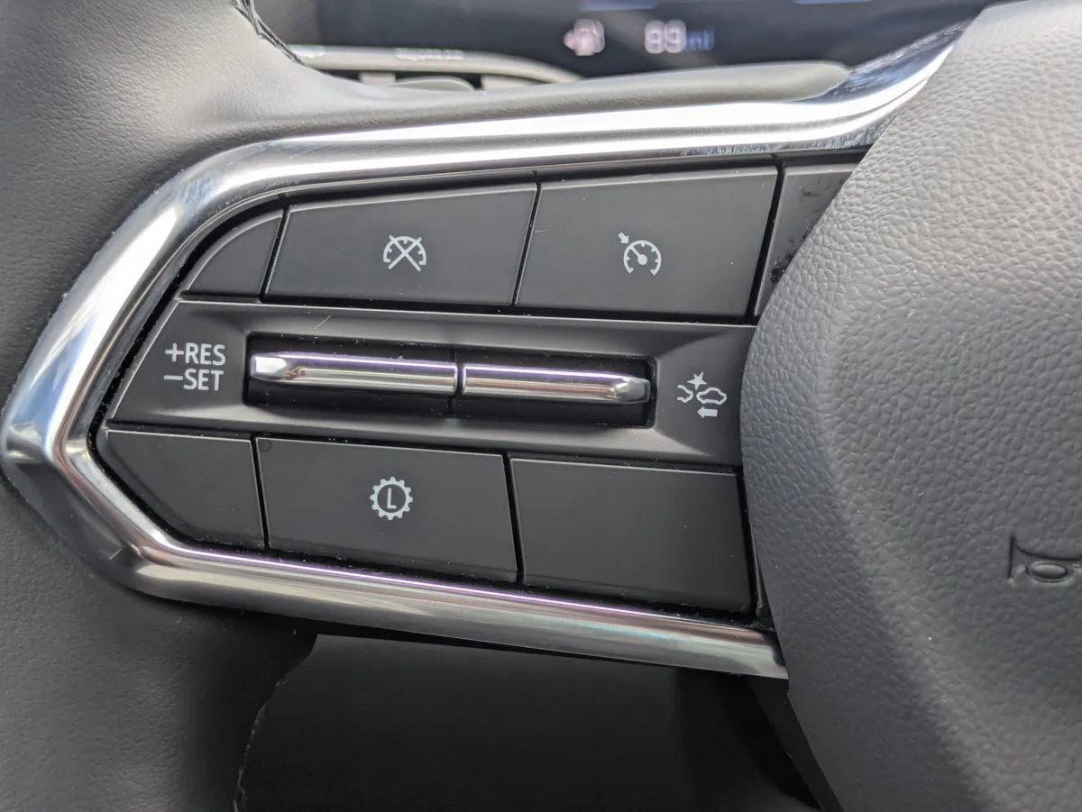 2026 Chevrolet Equinox LT thumbnail 32