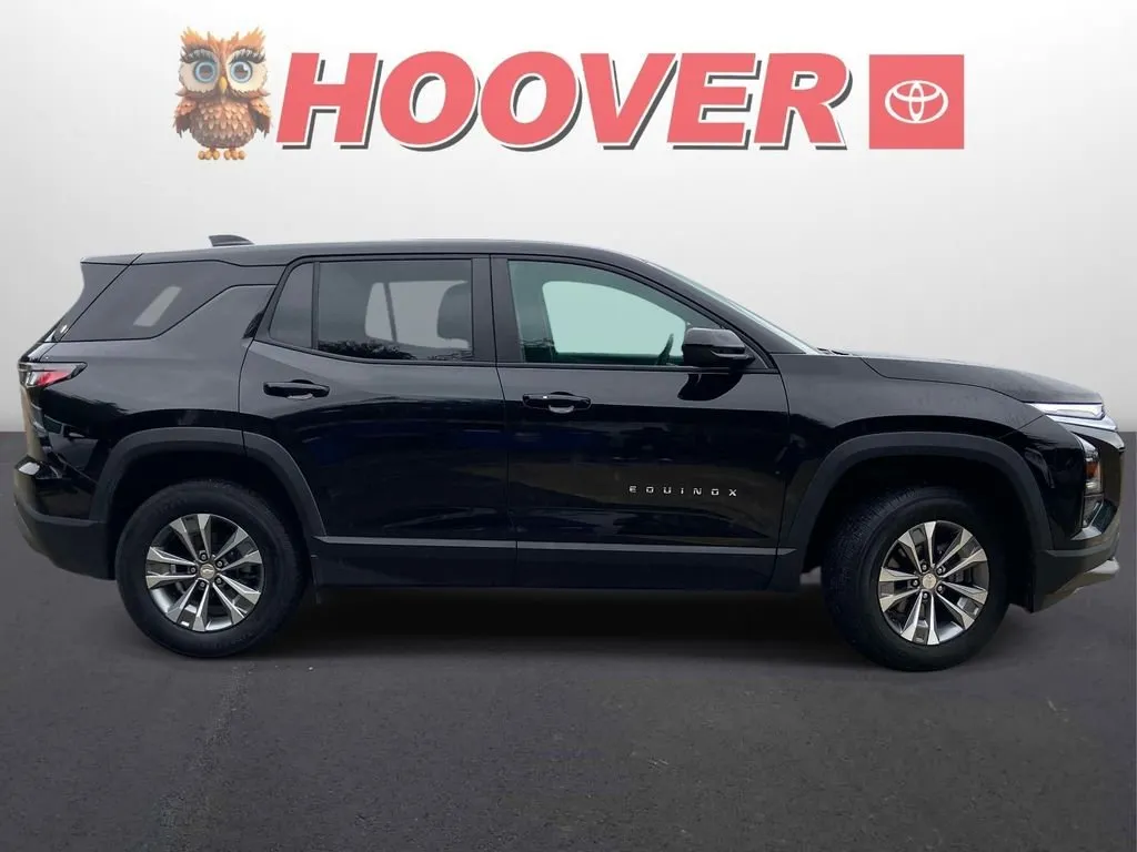 2026 Chevrolet Equinox LT thumbnail 2