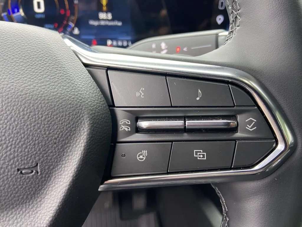 2026 Chevrolet Equinox LT thumbnail 30