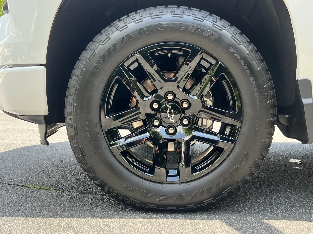 2026 Chevrolet Silverado 1500 Custom thumbnail 11