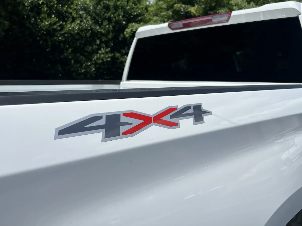2026 Chevrolet Silverado 1500 Custom thumbnail 38