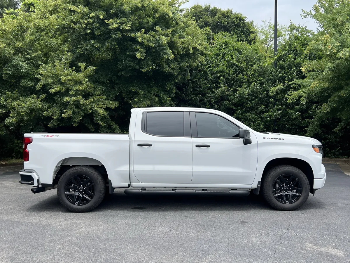 2026 Chevrolet Silverado 1500 Custom thumbnail 9