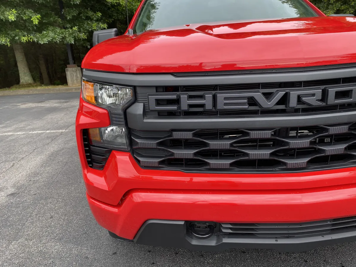 2026 Chevrolet Silverado 1500 Custom thumbnail 13