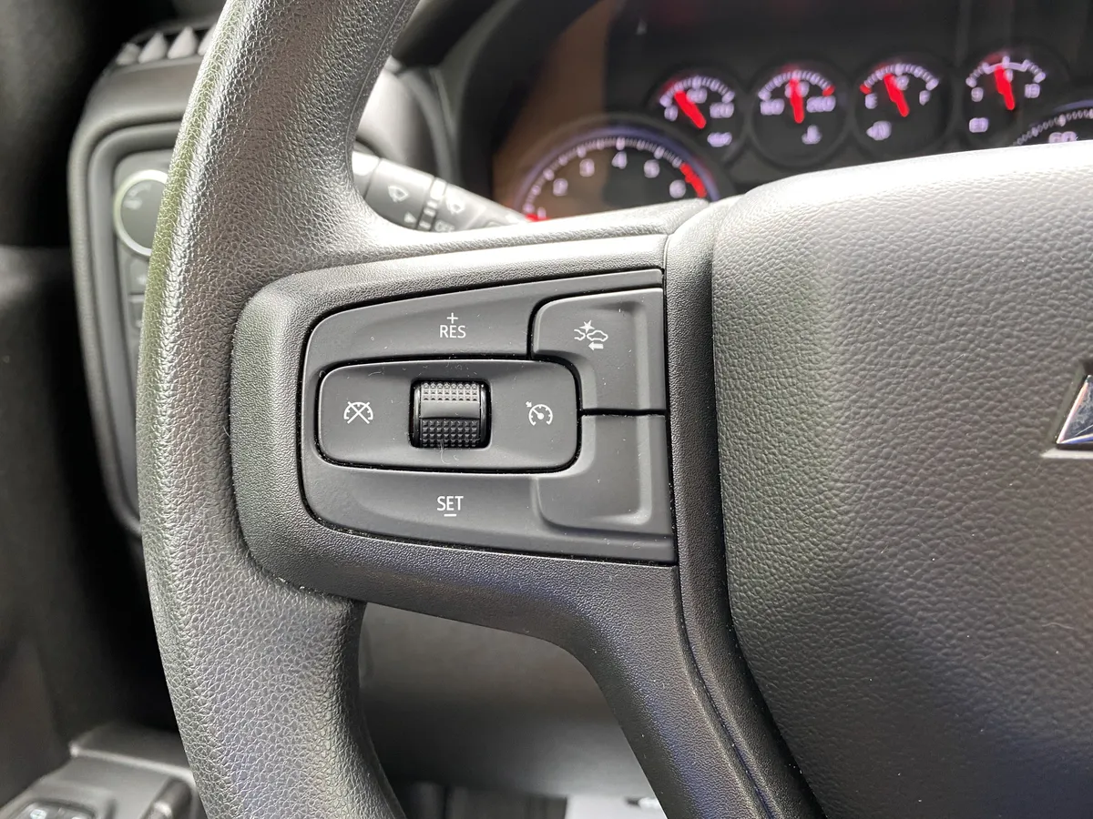 2026 Chevrolet Silverado 1500 Custom thumbnail 19