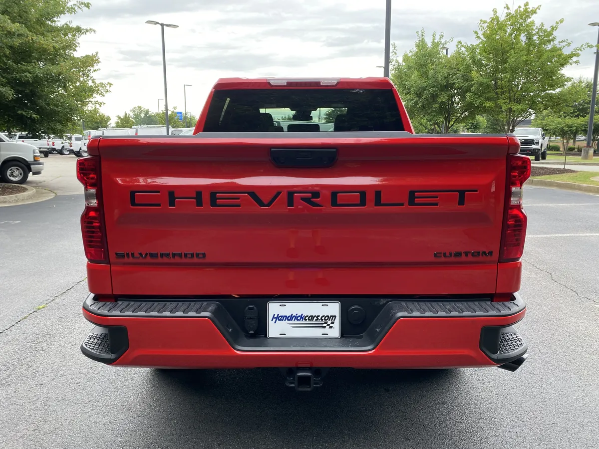 2026 Chevrolet Silverado 1500 Custom thumbnail 7