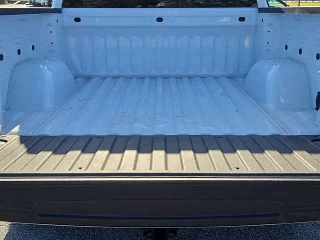 2026 Chevrolet Silverado 1500 LT thumbnail 14