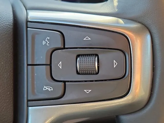 2026 Chevrolet Silverado 1500 LT thumbnail 26