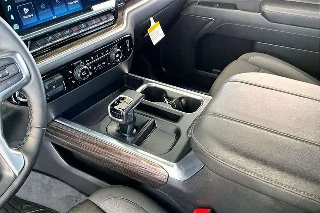 2026 Chevrolet Silverado 1500 LT Trail Boss thumbnail 15