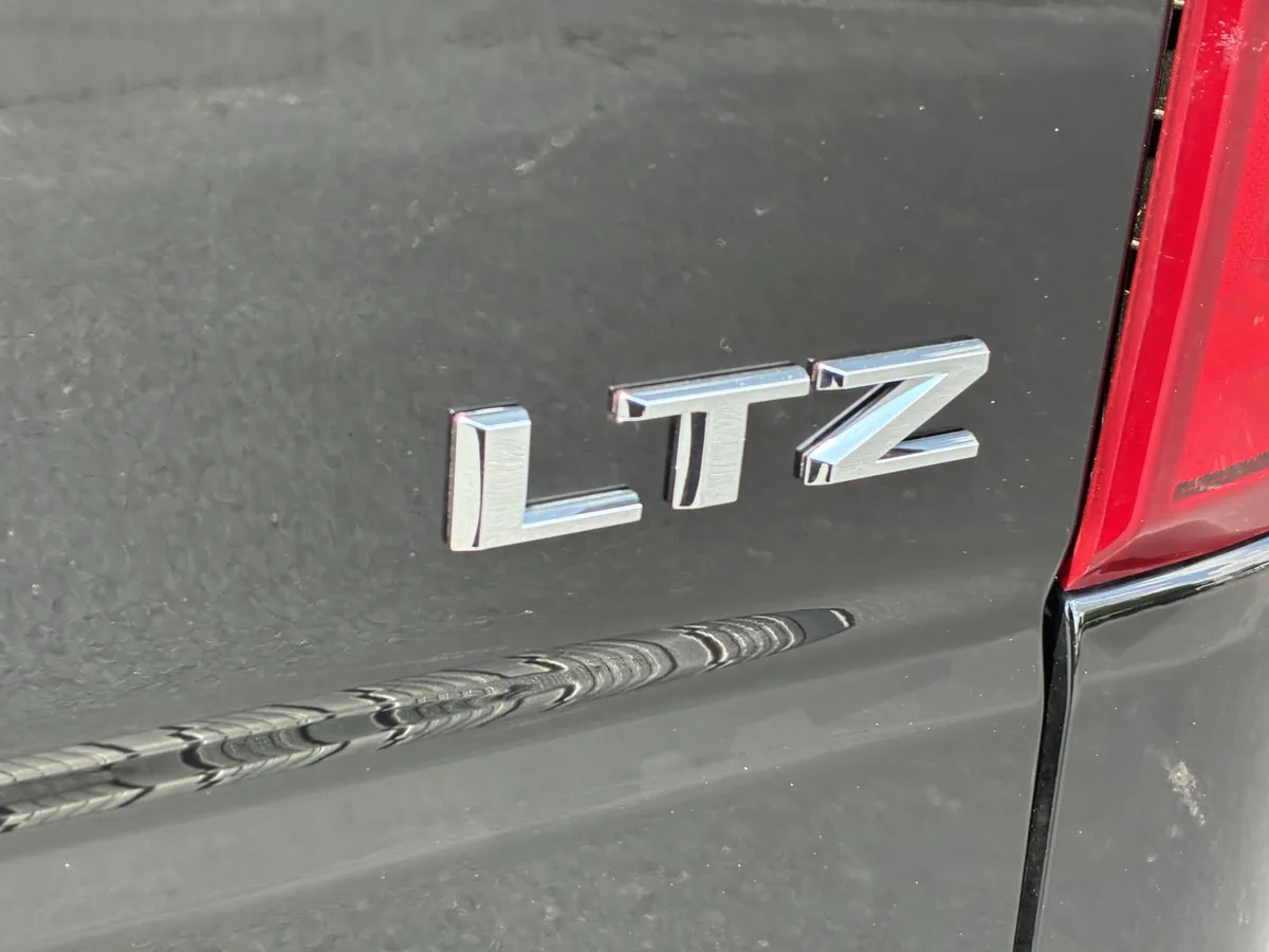 2026 Chevrolet Silverado 1500 LTZ thumbnail 11