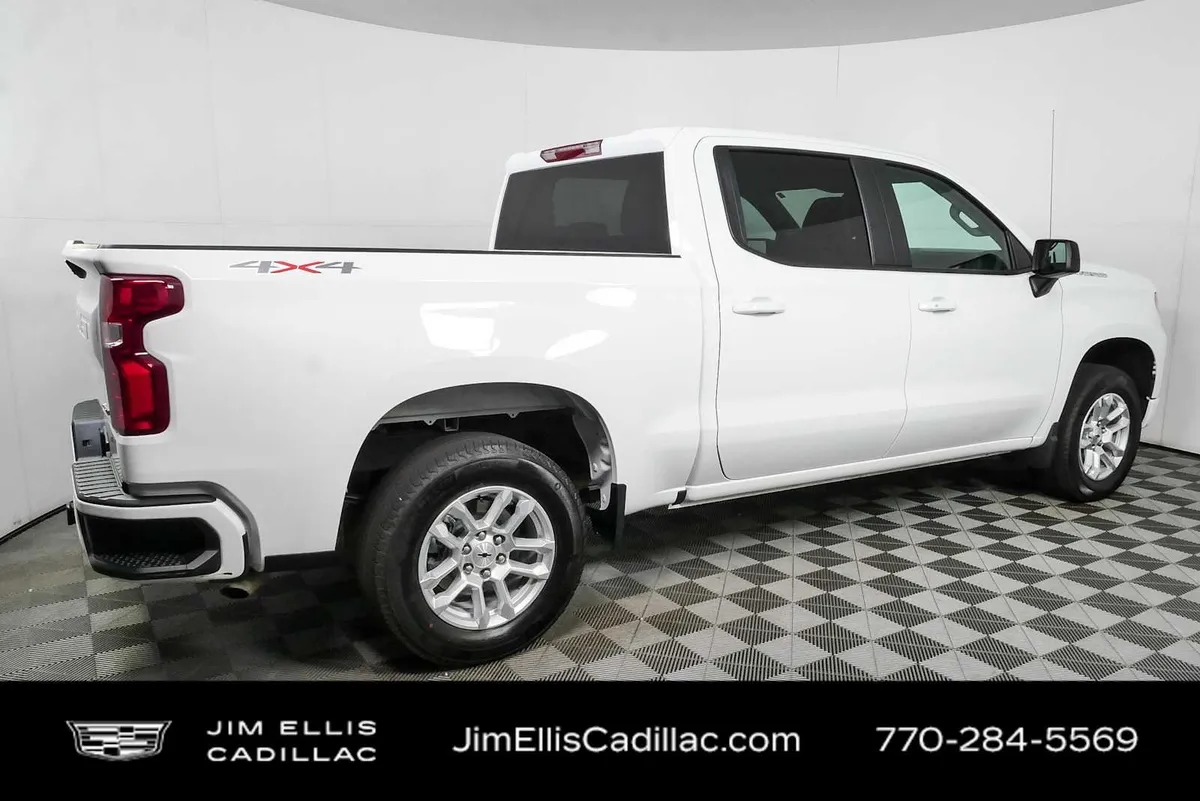 2026 Chevrolet Silverado 1500 RST thumbnail 2