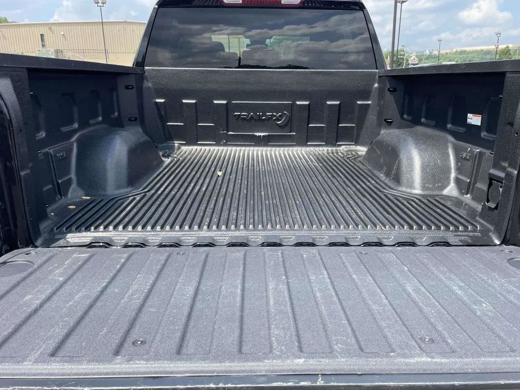 2026 Chevrolet Silverado 1500 RST thumbnail 27