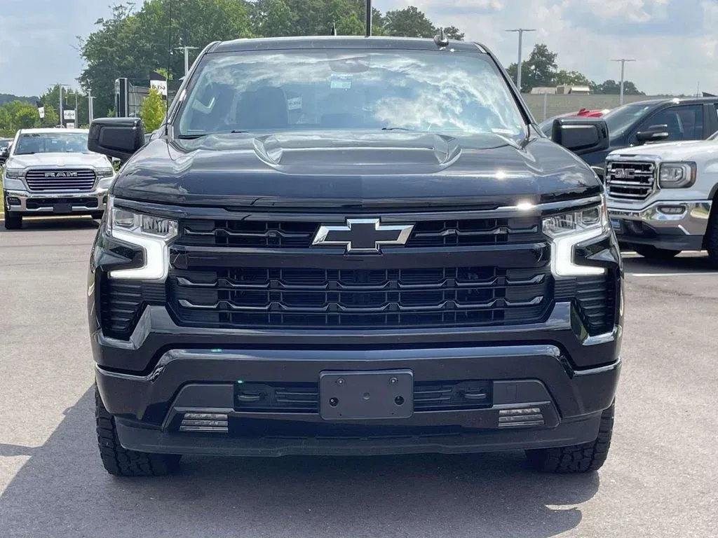 2026 Chevrolet Silverado 1500 RST thumbnail 8