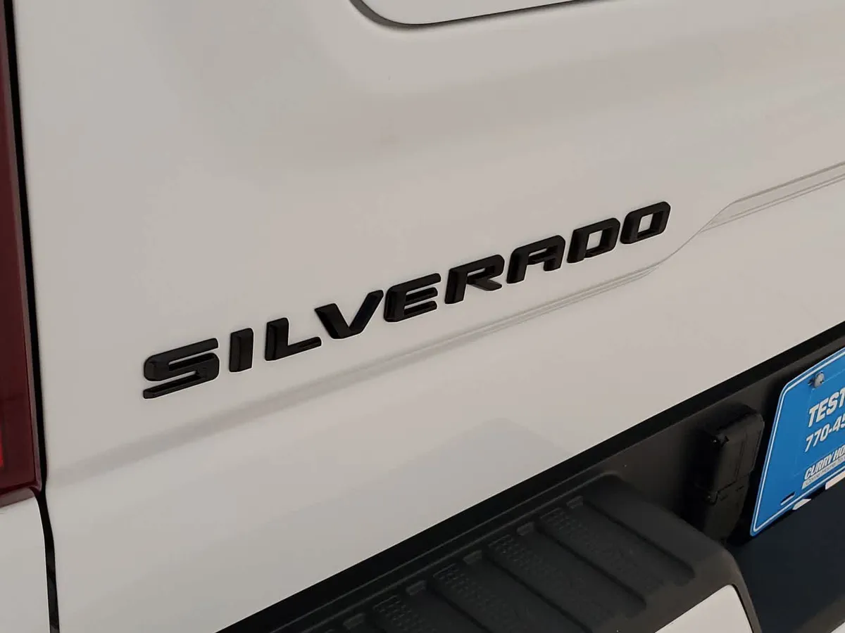 2026 Chevrolet Silverado 1500 RST thumbnail 21