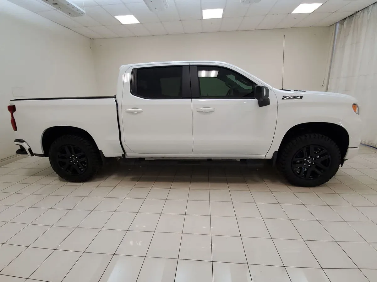 2026 Chevrolet Silverado 1500 RST thumbnail 26