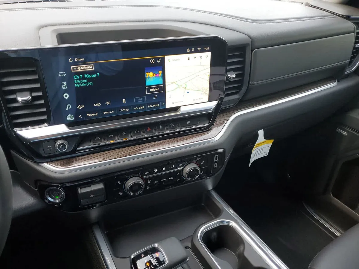 2026 Chevrolet Silverado 1500 RST thumbnail 29