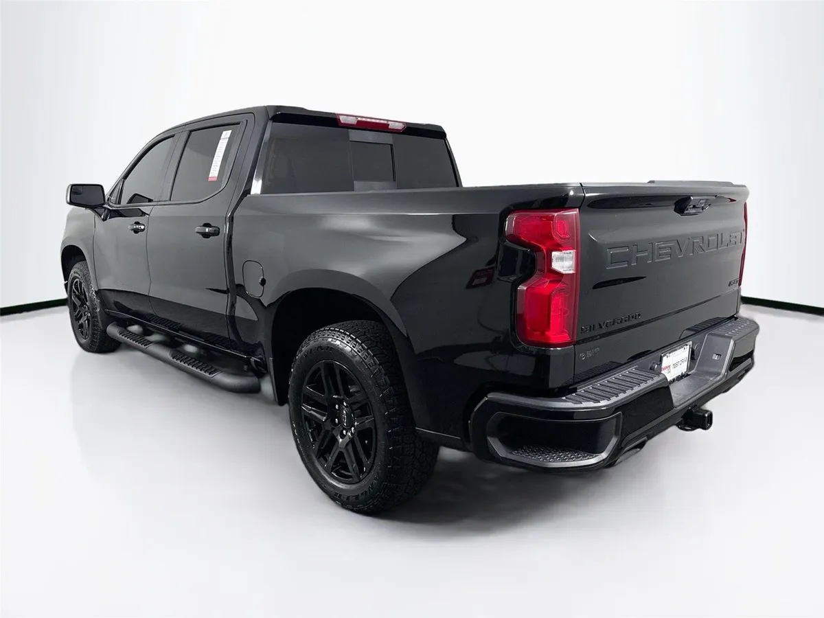2026 Chevrolet Silverado 1500 RST thumbnail 13