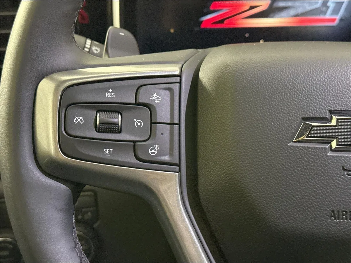 2026 Chevrolet Silverado 1500 RST thumbnail 18