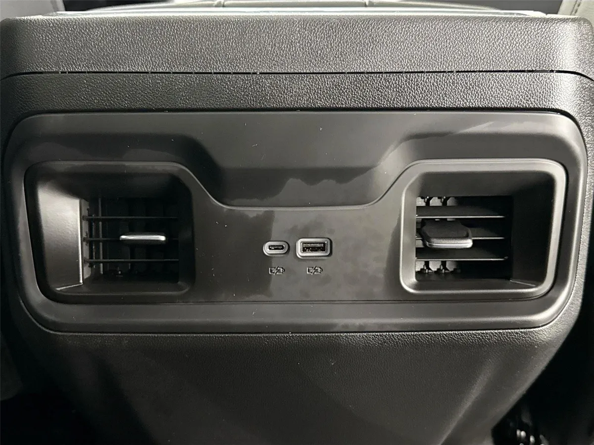 2026 Chevrolet Silverado 1500 RST thumbnail 37