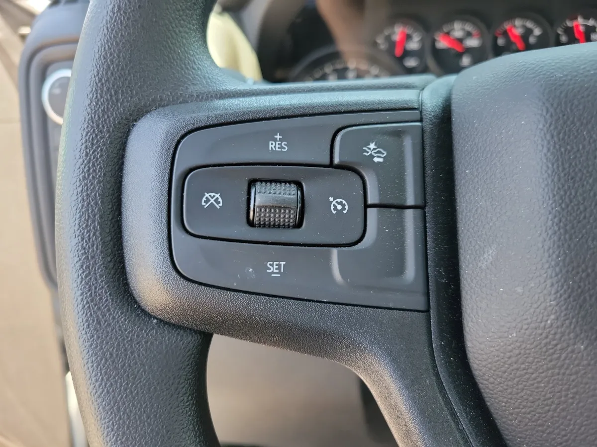 2026 Chevrolet Silverado 1500 Work Truck thumbnail 13