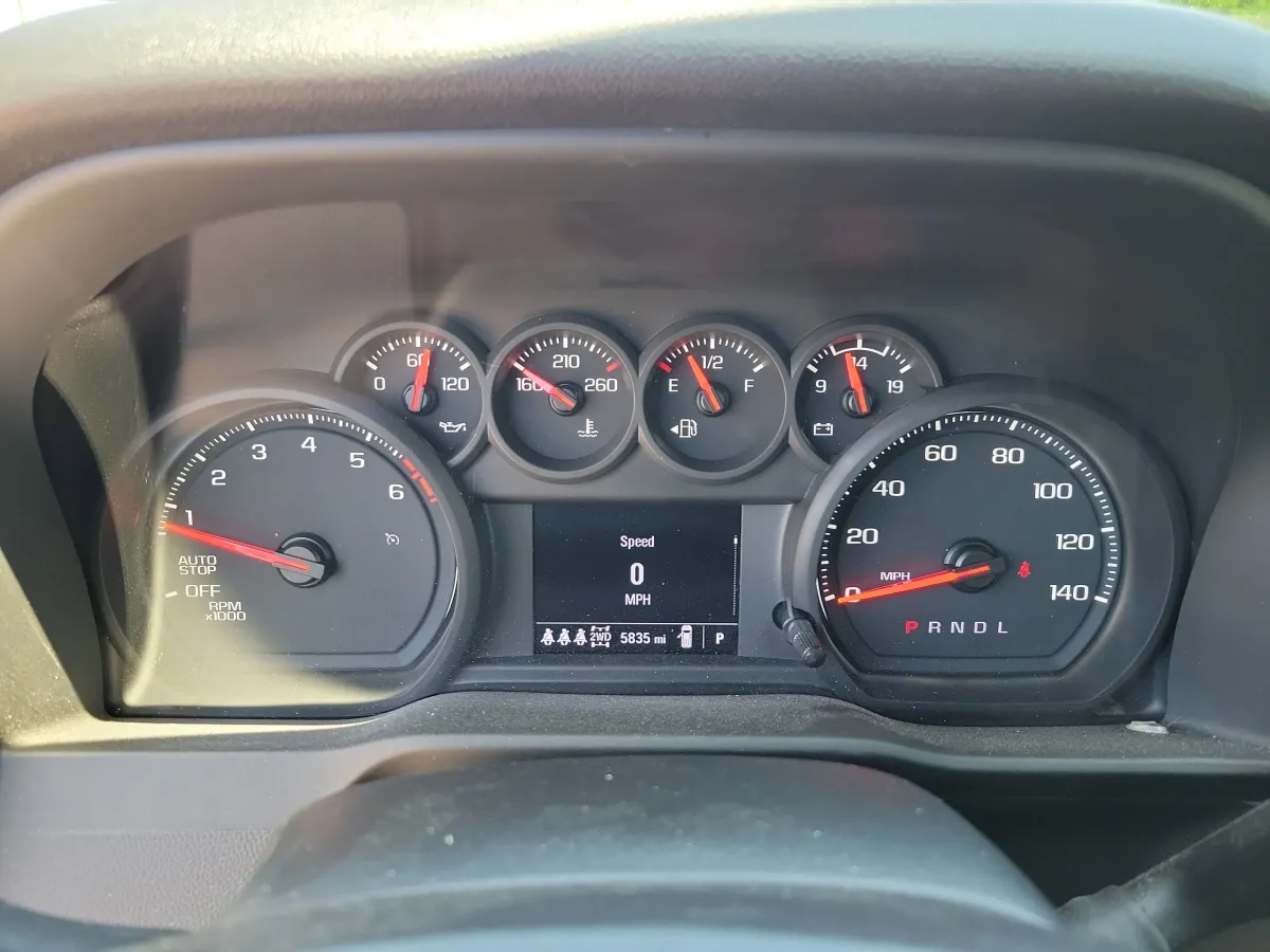 2026 Chevrolet Silverado 1500 Work Truck thumbnail 15