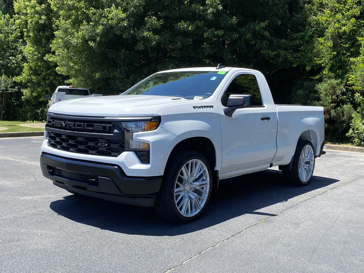 2026 Chevrolet Silverado 1500 Work Truck thumbnail 4