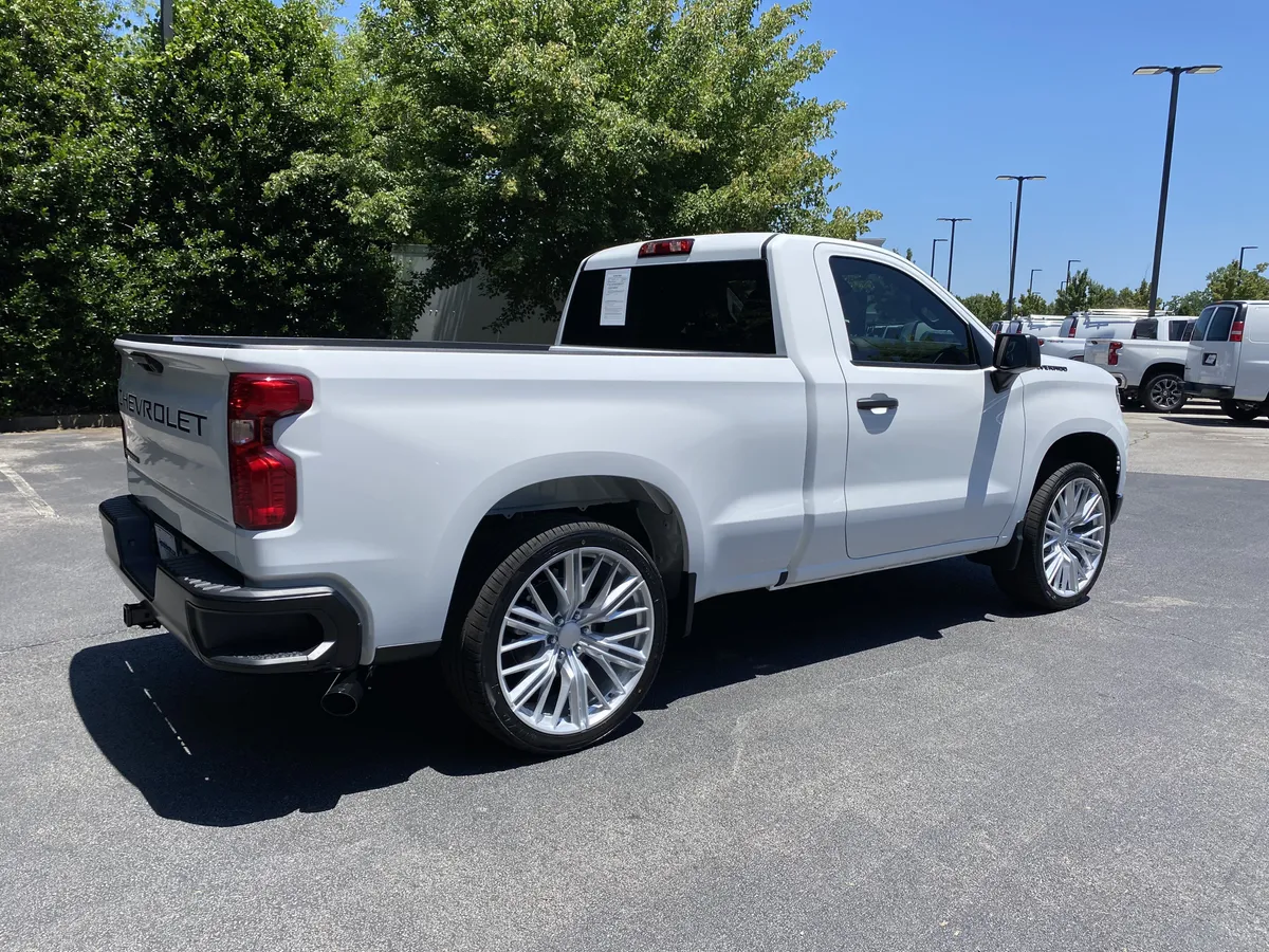 2026 Chevrolet Silverado 1500 Work Truck thumbnail 8