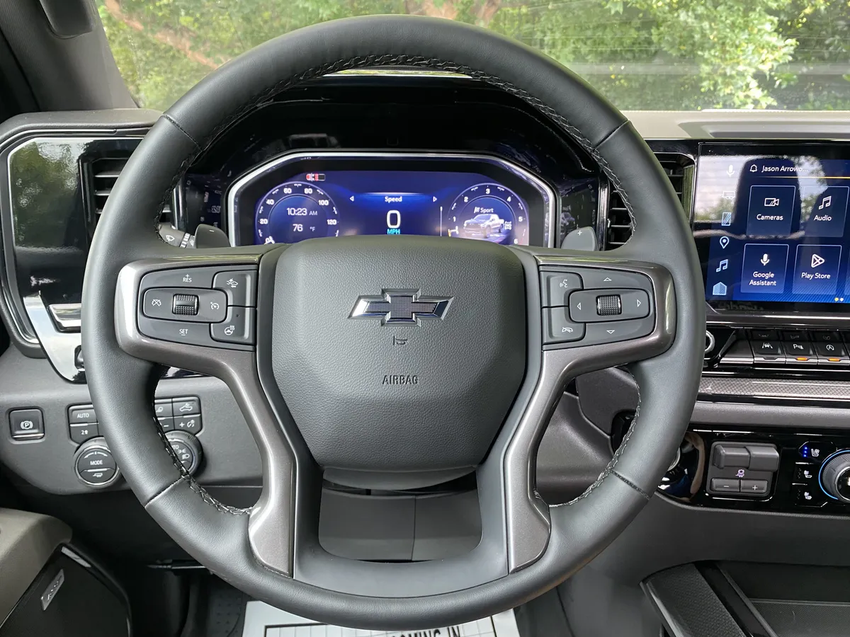 2026 Chevrolet Silverado 1500 ZR2 thumbnail 18