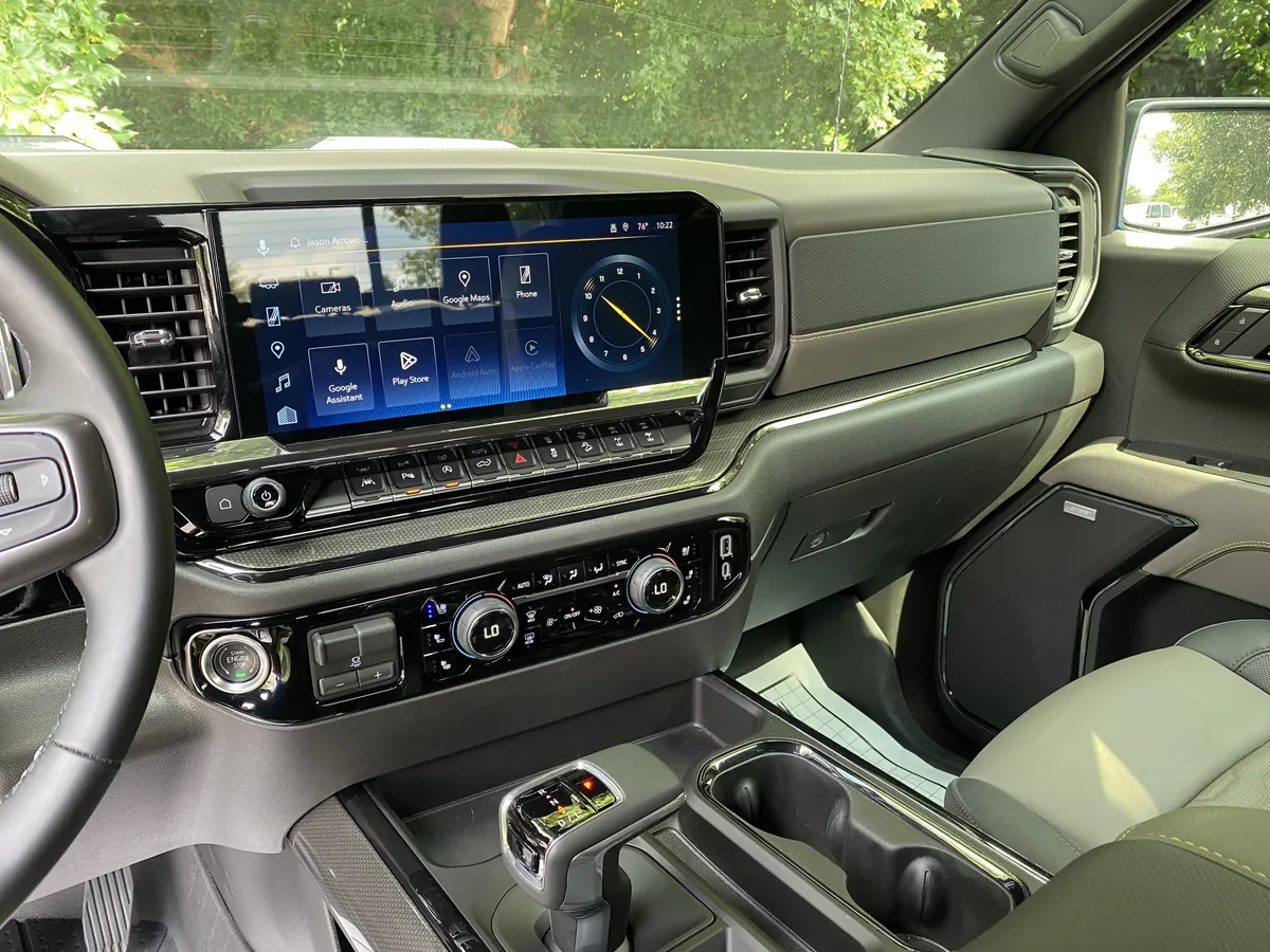2026 Chevrolet Silverado 1500 ZR2 thumbnail 23