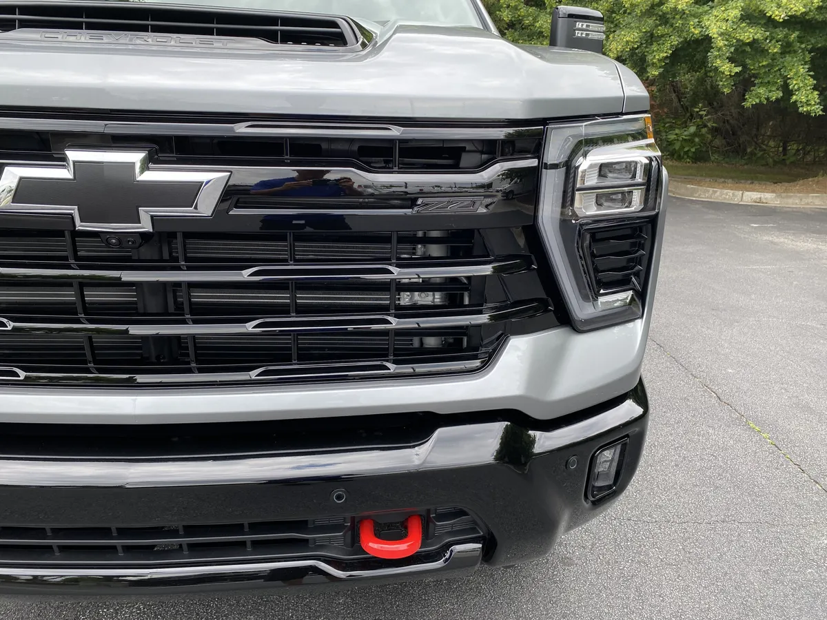 2026 Chevrolet Silverado 2500HD LTZ thumbnail 13