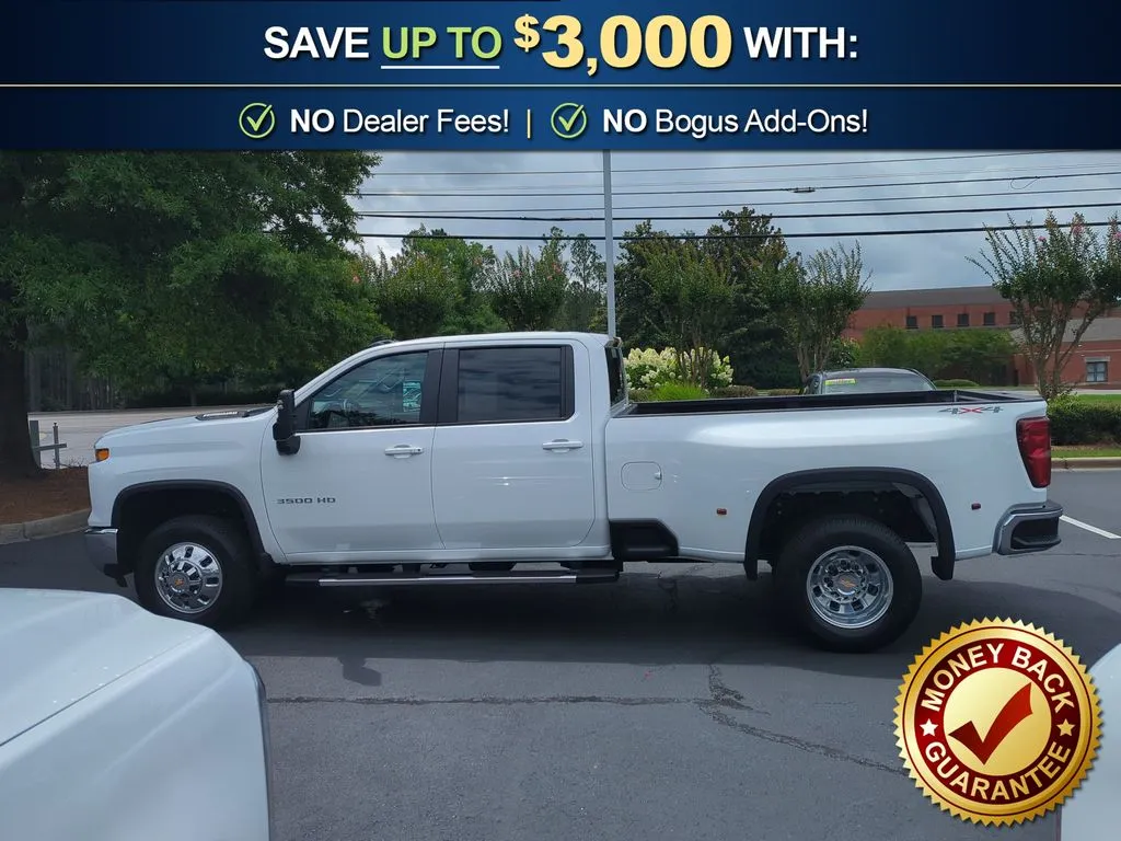 2026 Chevrolet Silverado 3500HD LT thumbnail 2