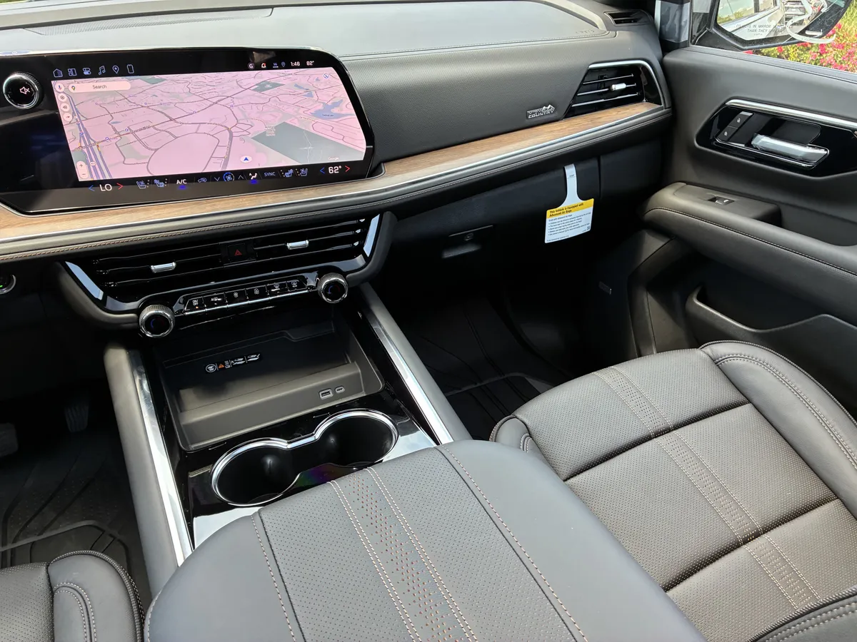 2026 Chevrolet Suburban High Country thumbnail 20