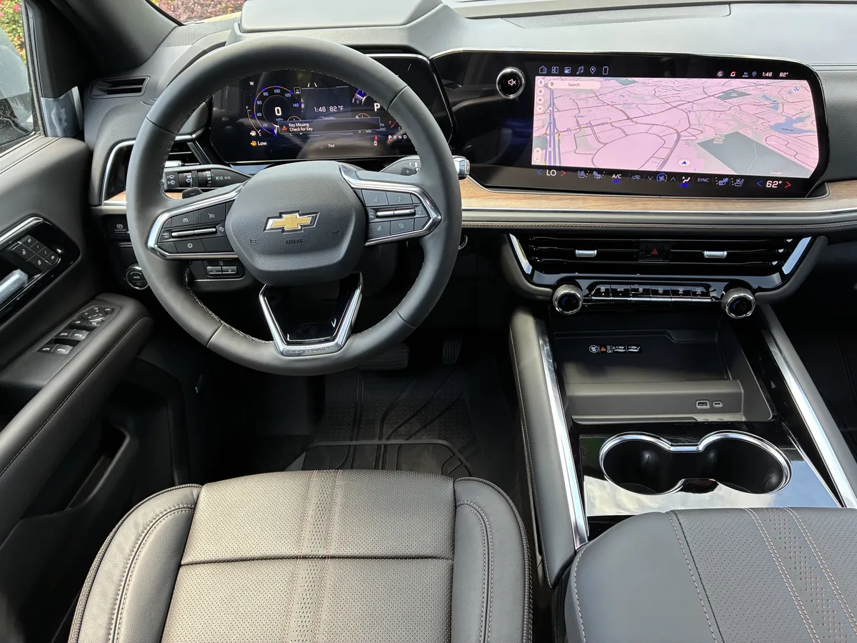 2026 Chevrolet Suburban High Country thumbnail 21