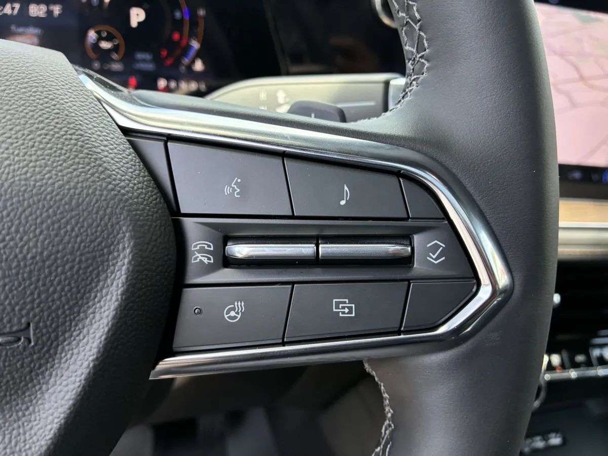 2026 Chevrolet Suburban High Country thumbnail 30