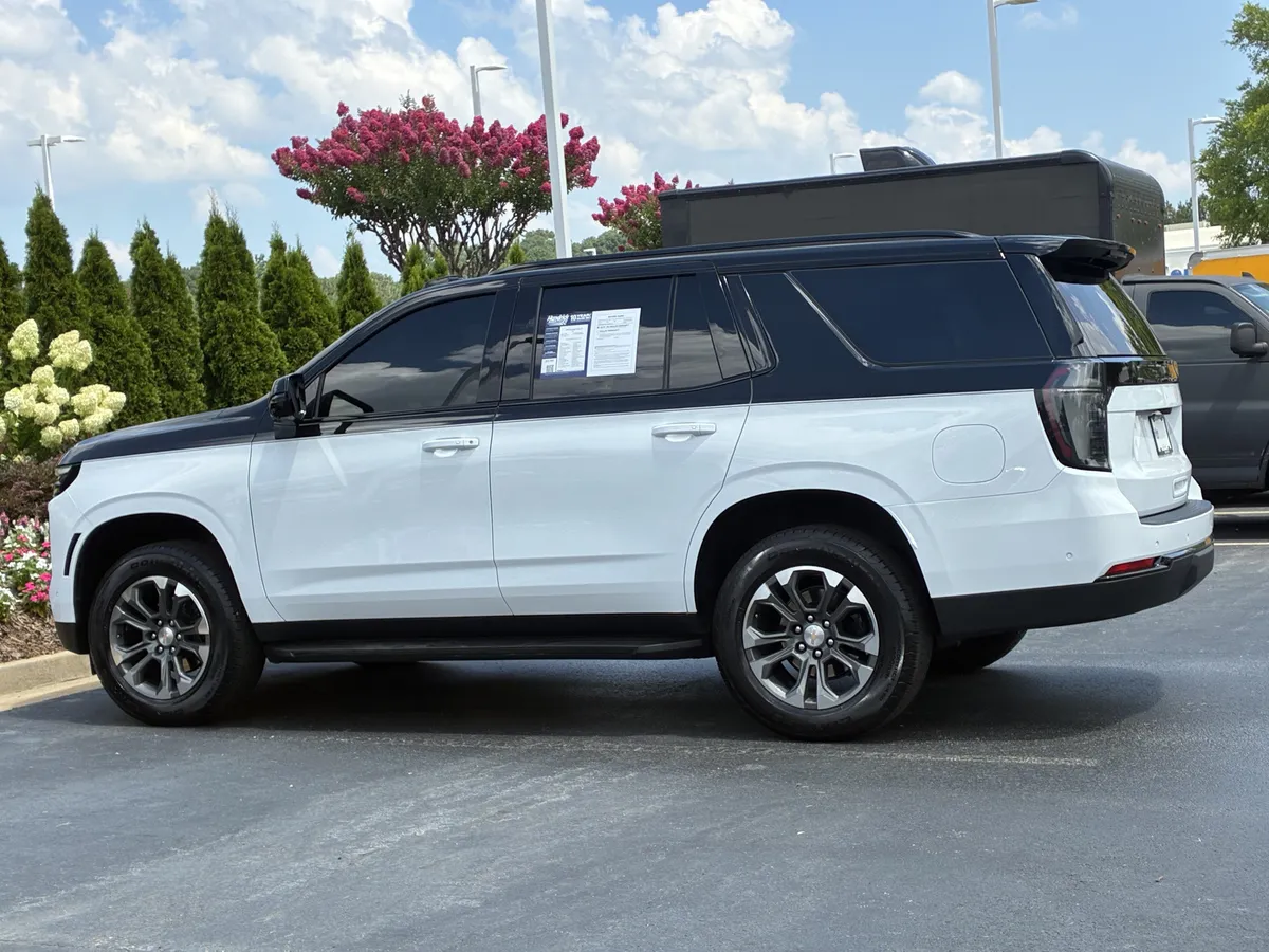 2026 Chevrolet Tahoe LT thumbnail 10