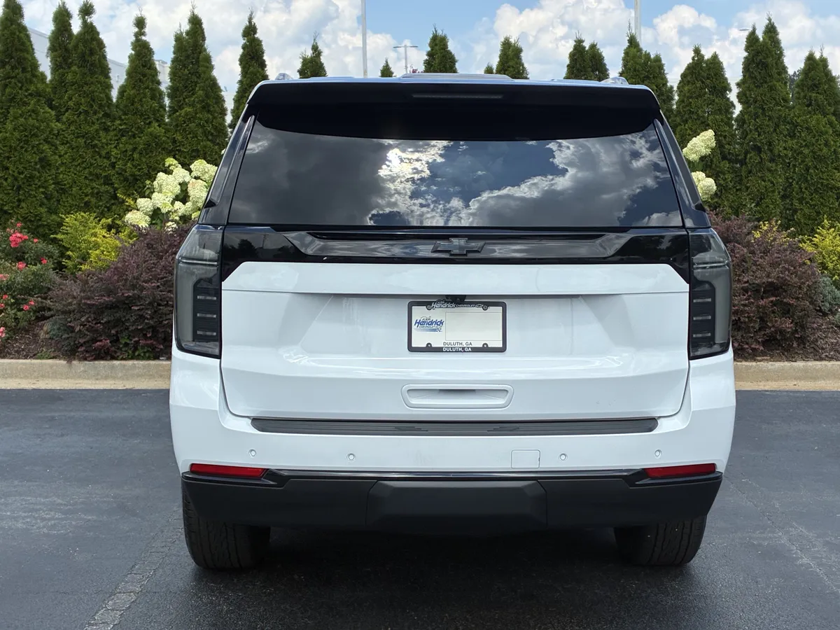 2026 Chevrolet Tahoe LT thumbnail 12