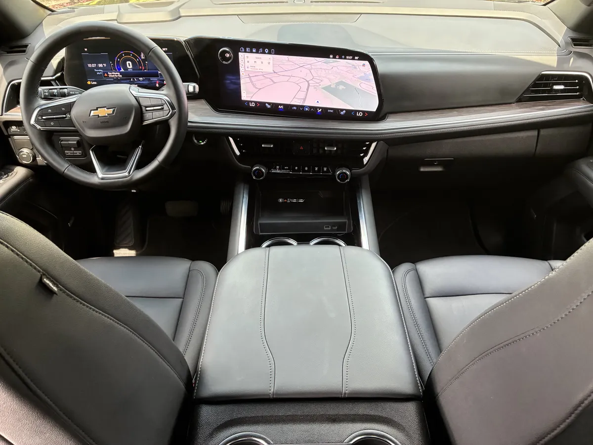 2026 Chevrolet Tahoe LT thumbnail 16