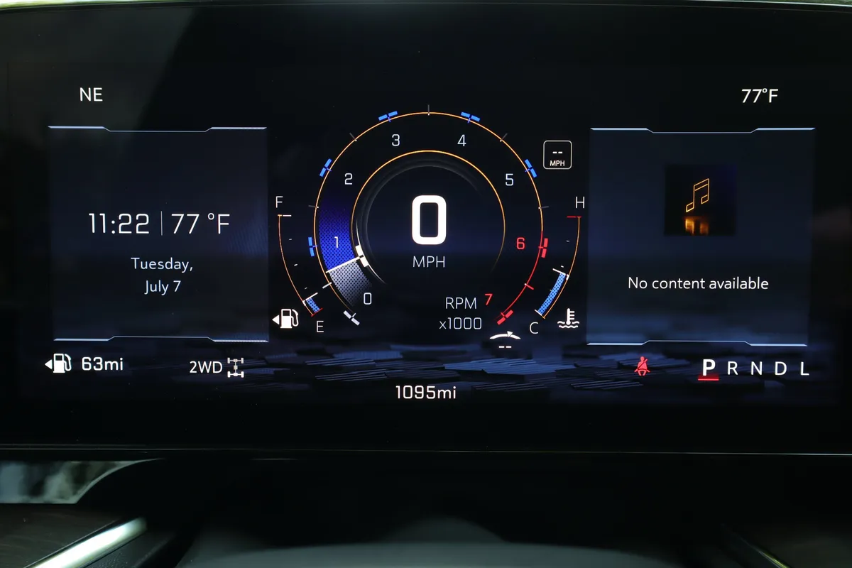 2026 Chevrolet Tahoe Z71 thumbnail 12