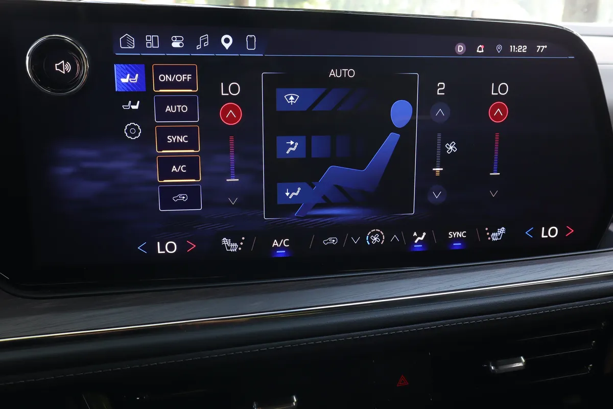 2026 Chevrolet Tahoe Z71 thumbnail 15