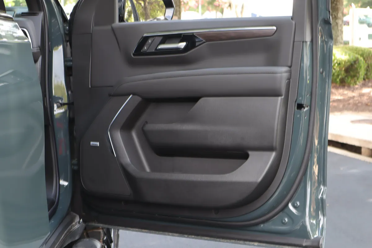 2026 Chevrolet Tahoe Z71 thumbnail 28