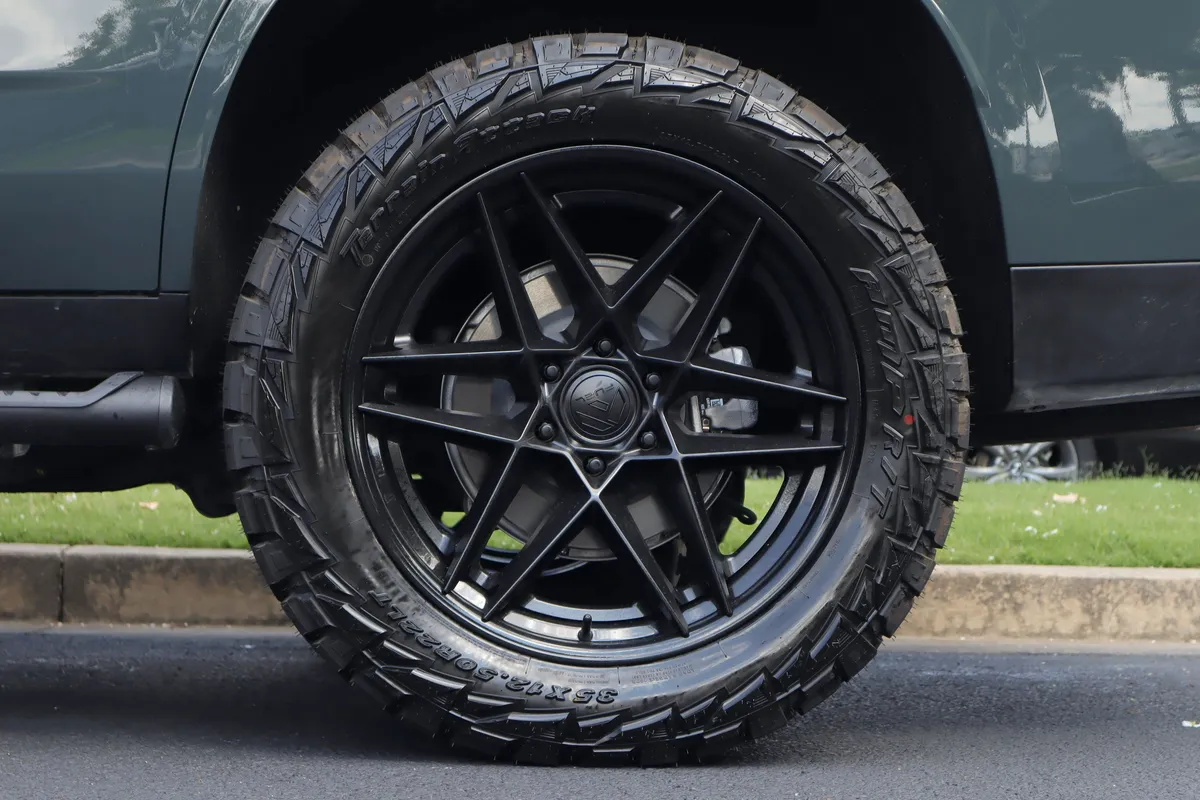 2026 Chevrolet Tahoe Z71 thumbnail 5