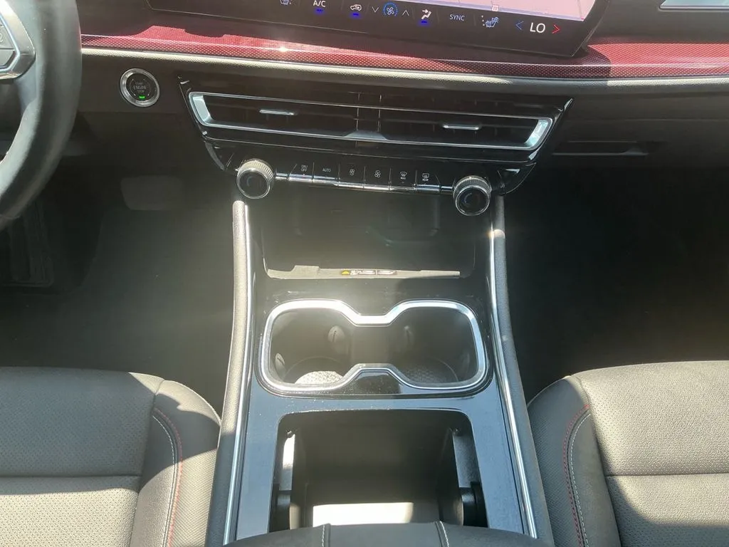 2026 Chevrolet Traverse Z71 thumbnail 20