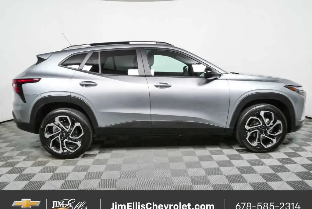 2026 Chevrolet Trax 2RS thumbnail 2