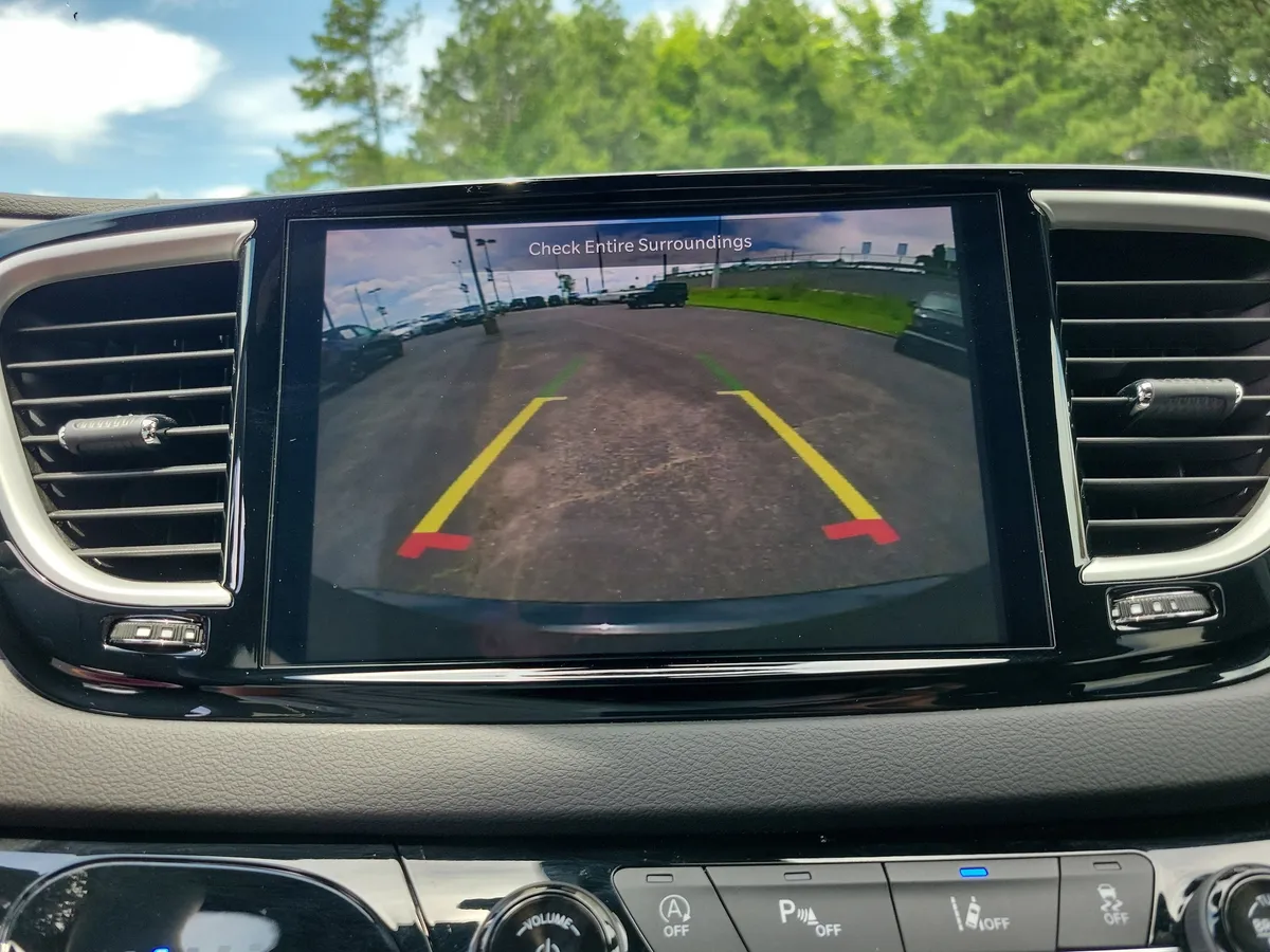 2026 Chrysler Pacifica Select thumbnail 16