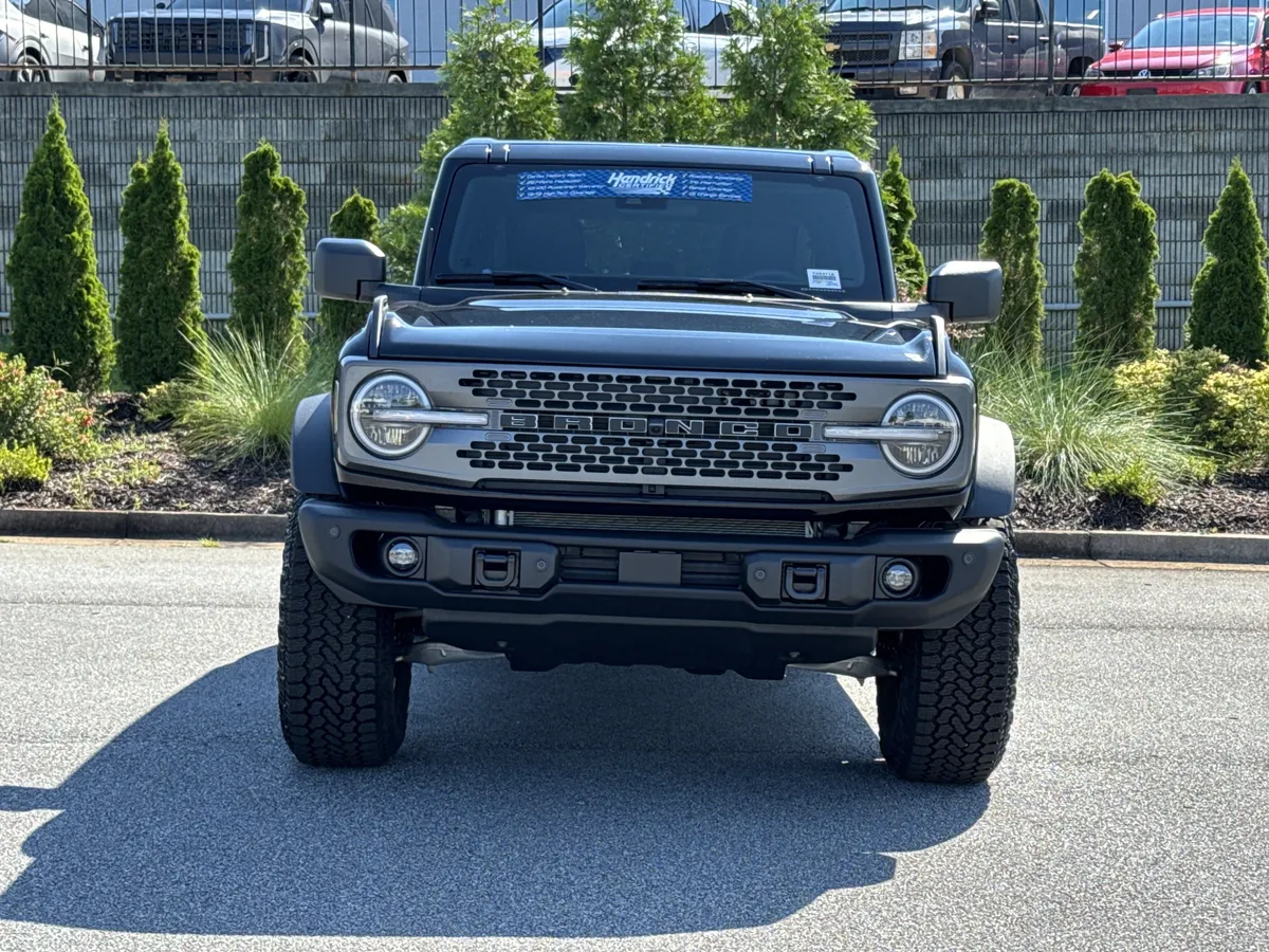 2026 Ford Bronco Badlands thumbnail 2